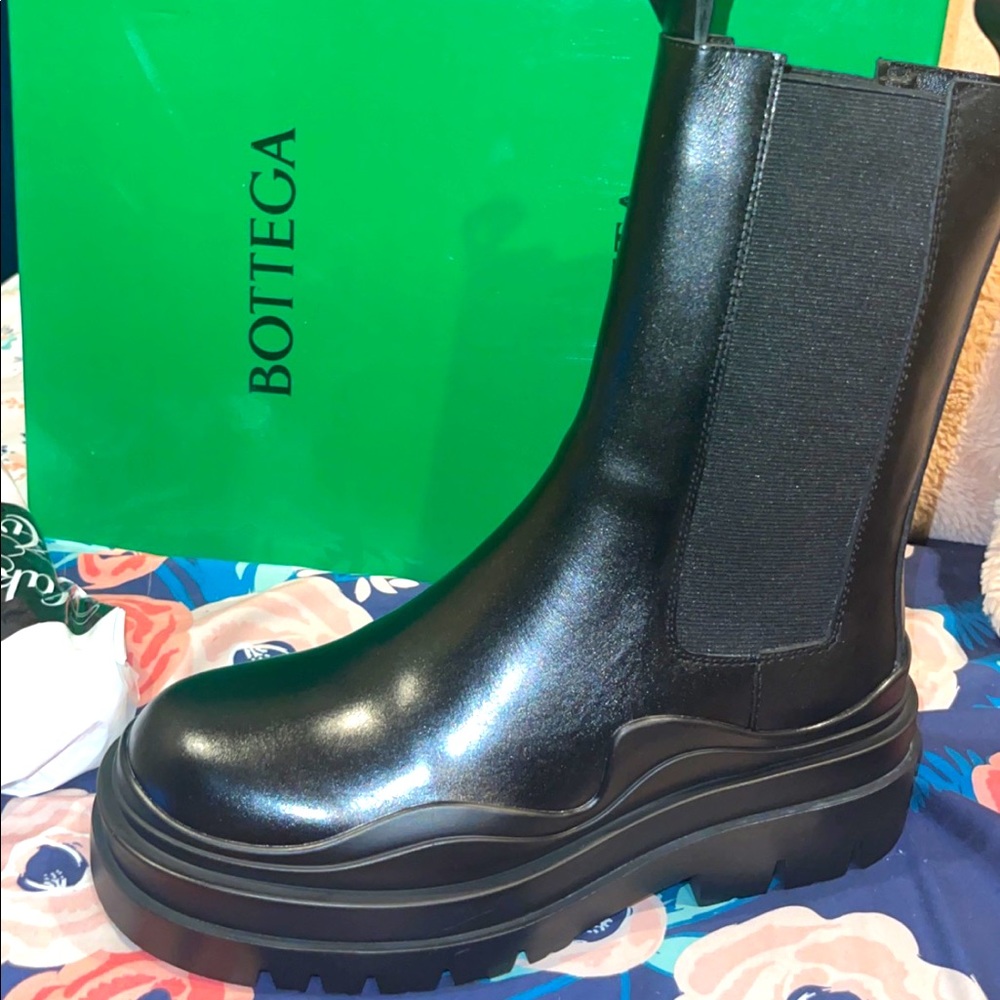 Bottega Boots , Size 40 , Black